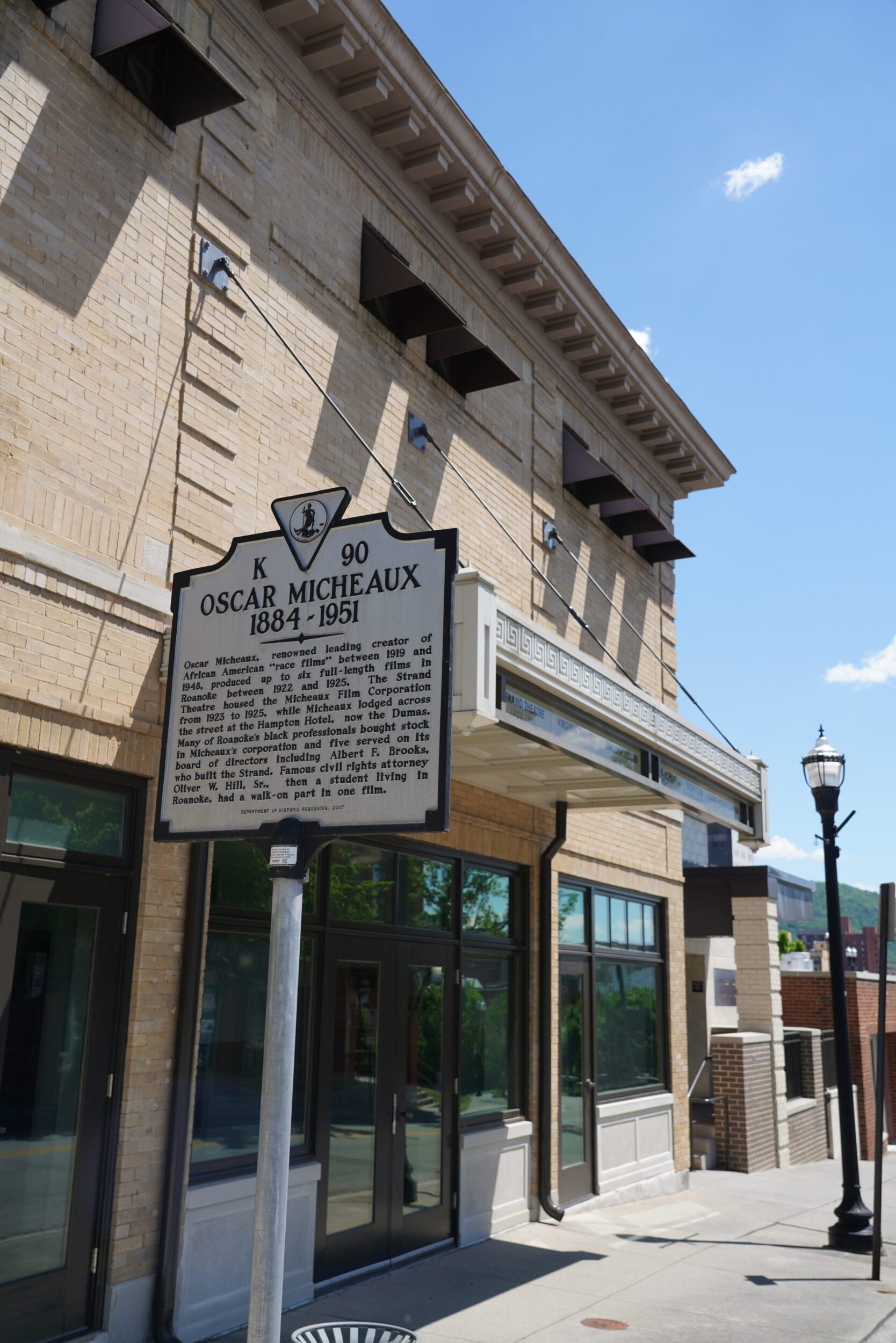 Historical placard for Oscar Micheaux outside the culinary school for the Roanoke Higher Ed Center.